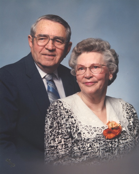 File:Jim and Ruth Smith in 1991.jpg
